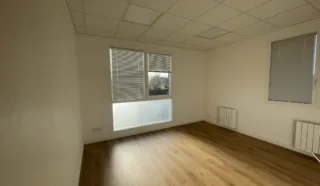  BUREAUX 260 m² RENNES SUD-EST