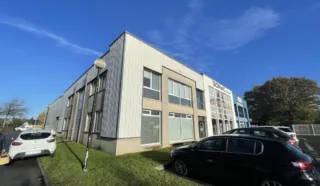  BUREAUX 260 m² RENNES SUD-EST
