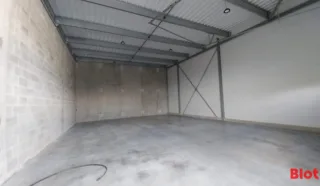  CELLULE D'ACTIVITES MINIAC-MORVAN 171 m²