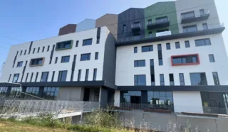  BUREAUX NEUFS 351 m² REZE