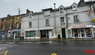  LOCAUX COMMERCIAUX 94 M² NANTES