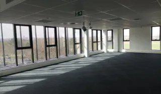  BUREAUX 360 m² RENNES NORD