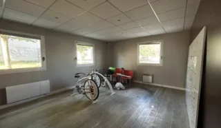  BUREAUX 400 m² COUËRON