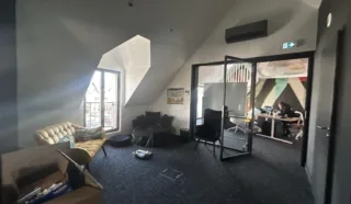  BUREAUX 146 M² SAINT HERBLAIN