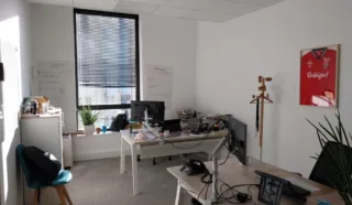  BUREAUX 1 338 m² SAINT JACQUES DE LA LANDE