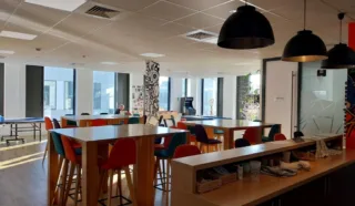  BUREAUX 1 338 m² SAINT JACQUES DE LA LANDE