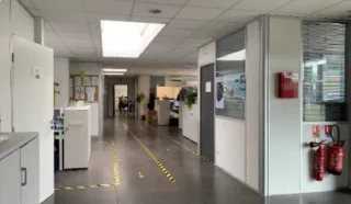  LOCAL ACTIVITES  780 m² LES SORINIERES NANTES SUD