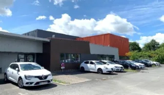  LOCAL ACTIVITES  780 m² LES SORINIERES NANTES SUD