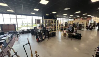  BUREAUX LOCAUX COMMERCIAUX 719 M² VERTOU