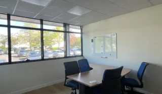  A SOUS-LOUER BUREUX 526 m² CESSON-SEVIGNE