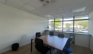  A SOUS-LOUER BUREUX 526 m² CESSON-SEVIGNE