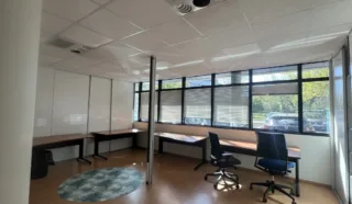  A SOUS-LOUER BUREUX 526 m² CESSON-SEVIGNE