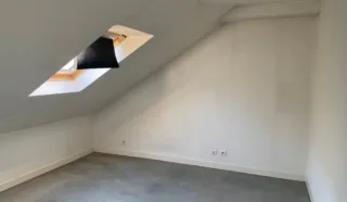  À  LOUER BUREAUX 90 m² QUIMPER