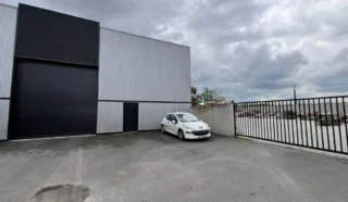  EXCLUSIVITÉ BLOT  LOCAL D'ACTIVITES NOYAL S/VILAINE 650 m²