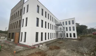  BUREAUX PLOERMEL 81 m²