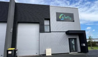  CELLULE COMMERCIALE et d'ACTIVITÉS 220 M²