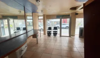  LOCAL COMMERCIAL 52 m² CENTRE VILLE ST BRIEUC