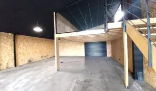  LOCAL D'ACTIVITES A FRESNAIS 150 m²