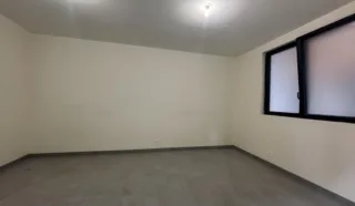  LOCAUX D'ACTIVITÉS 290 M² LES SORINIERES