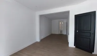  BUREAUX LOCAUX COMMERCIAUX 41 M² LA BAULE ESCOUBLAC