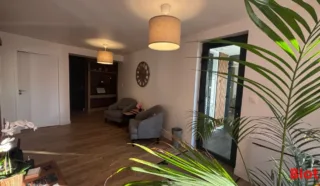  BUREAUX 75 m² LE RELECQ KERHUON
