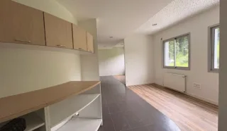  BUREAUX 167 m² ST BRIEUC
