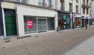  LCOAL COMMERCIAL 85 m² BREST