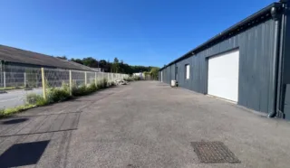  BATIMENT INDÉPENDANT 657 m² TINTENIAC