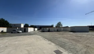  LOCAUX D'ACTIVITÉS 607 M² HERIC