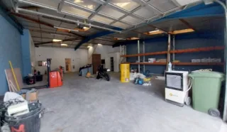  LOCAL D'ACTIVITES TADEN 250 m²