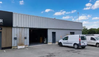  LOCAL D'ACTIVITES TADEN 250 m²