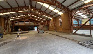  LOCAL D'ACTIVITES MONTFORT-SUR-MEU 670 m²