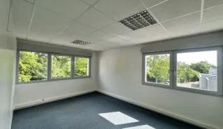  Bureaux / Local professionnel VITRE 70 m² env.