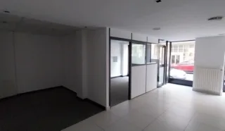 BUREAUX / LOCAL COMMERCIAL 70 m² BREST