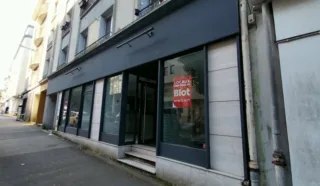  BUREAUX / LOCAL COMMERCIAL 70 m² BREST