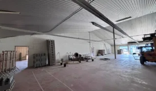  LOCAL D'ACTIVITES TADEN 235 m²