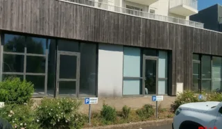  LOCAL 99 m² BREST