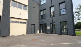  LOCAL D'ACTIVITES NOYAL-CHATILLON-SUR-SEICHE 258 m²