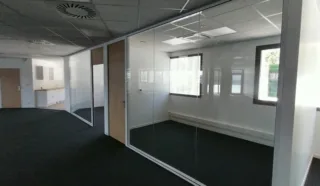  BUREAUX 933 m²  BREST