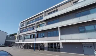  BUREAUX 933 m²  BREST