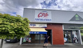  – LOCAL COMMERCIAL 133 M² ENVIRON – JANZÉ