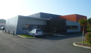  LOCAL ACTIVITES  780 m² LES SORINIERES NANTES SUD