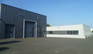  LOCAL ACTIVITES  780 m² LES SORINIERES NANTES SUD