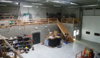  LOCAL ACTIVITES  780 m² LES SORINIERES NANTES SUD