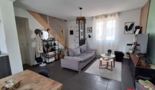 Maison 4 pièce(s)