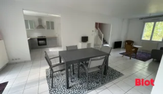 Maison 6 pièce(s)