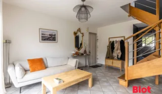 Maison 6 pièce(s)
