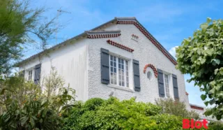 Maison 4 pièce(s)