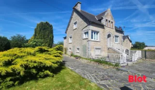 Maison 4 pièce(s)