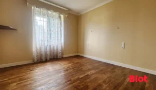 Maison 4 pièce(s)